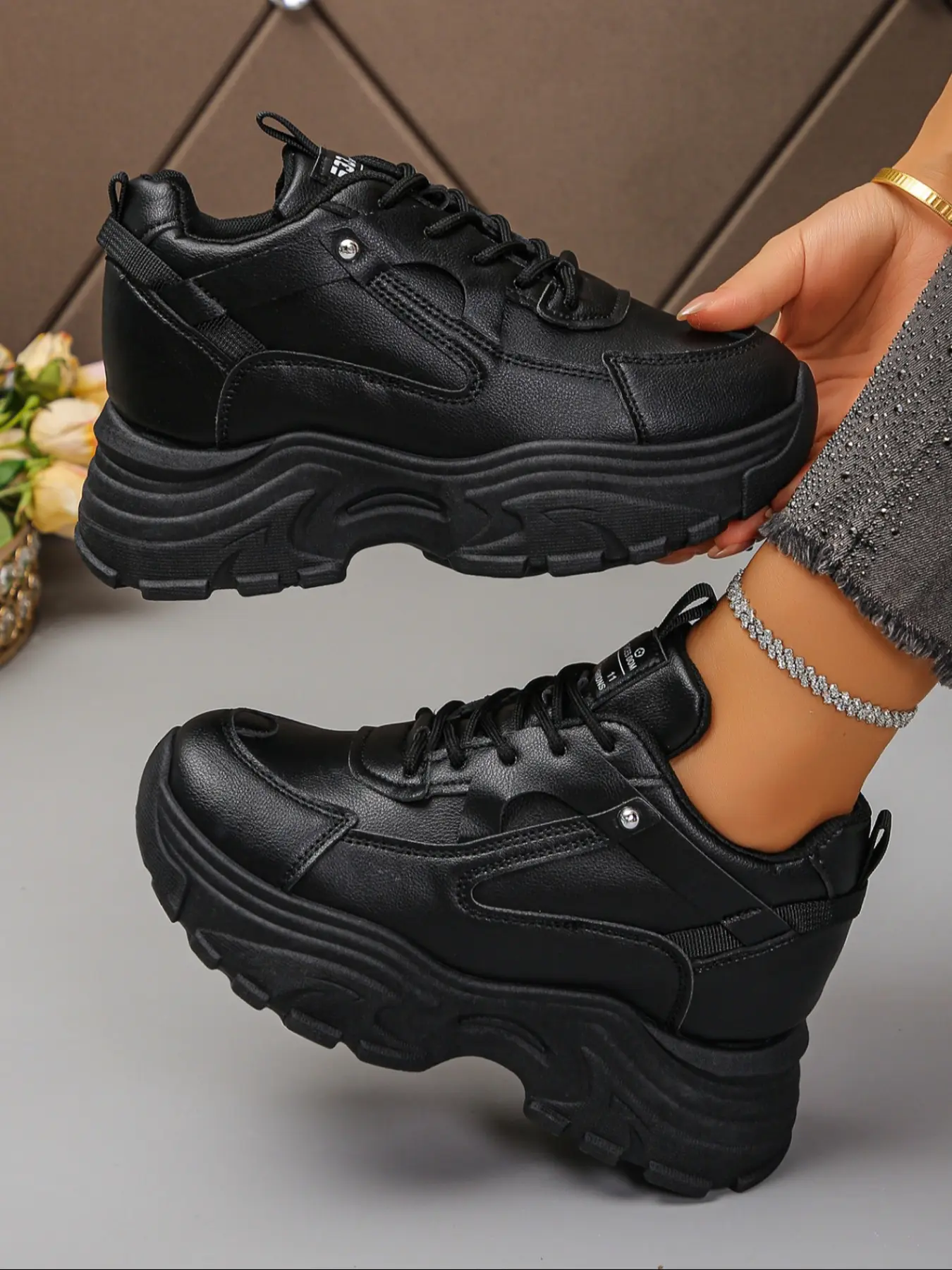 Women's Casual Athletic Wedge Thick Soled Sneakers, Height Increasing, 8cm Heel, Comfortable Fashion Shoes, Versatile Design for Daily Wear