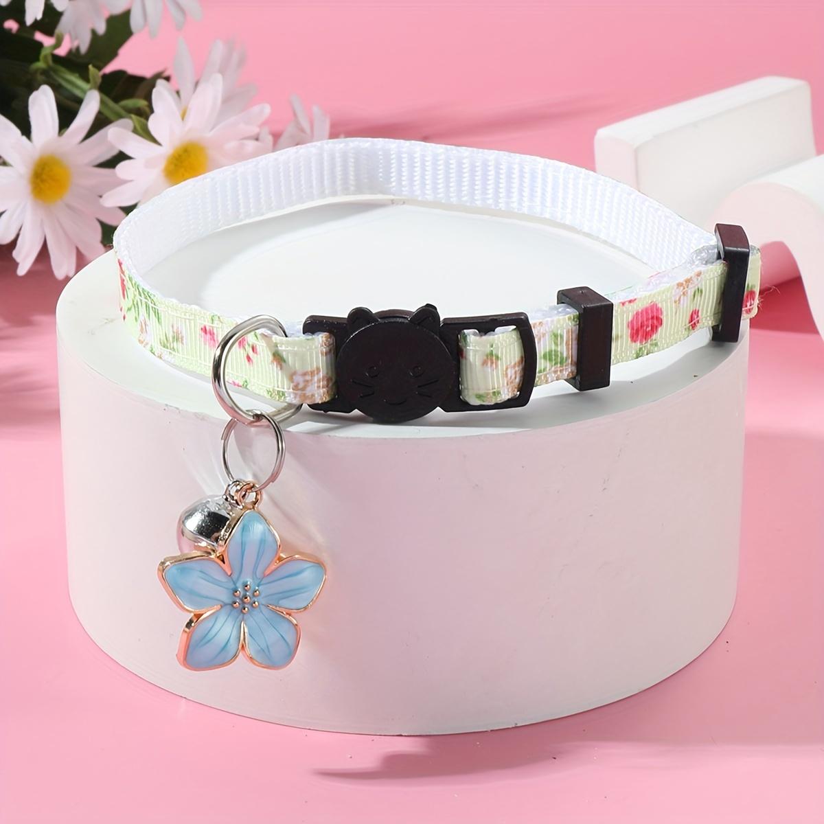 Pet Collar with Flower & Bell Pendant, 2 Counts/set Cute Pet Collar with Adjustable Safety Buckle, Pet Accessories for Small Dogs & Cats