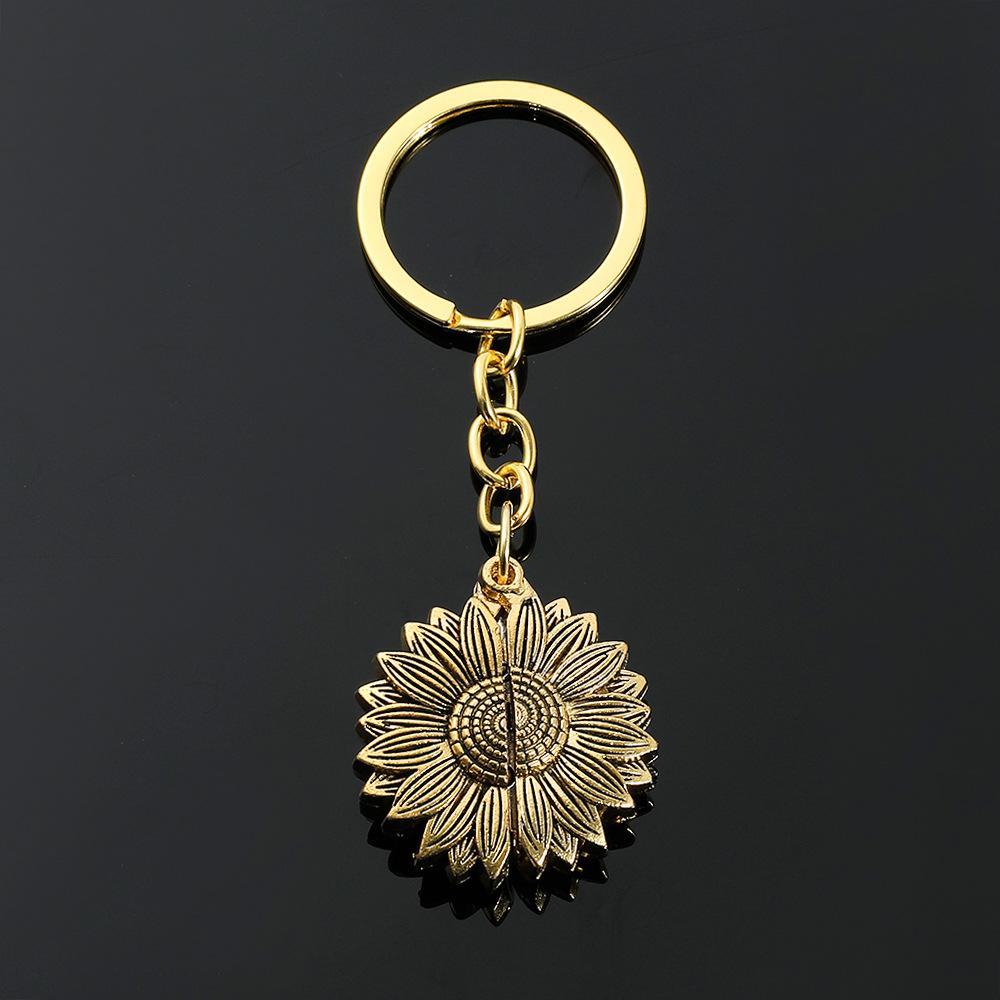 Vintage Sunflower Keychain – Retro Sunflower Pendant Bag Charm, DIY Letter Key Ring Accessory for Women