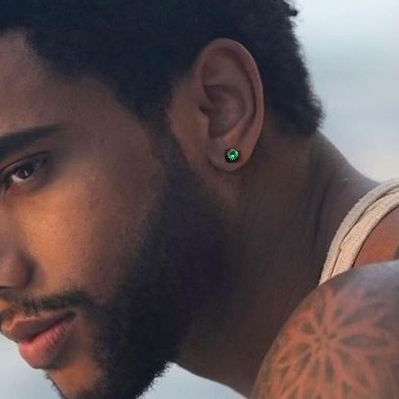 5 Pairs Stainless Steel Magnetic Earrings Set for Men Women 5-7MM Round CZ Unisex Magnet Earrings Set Hypoallergenic Non-Piercing Ear Clips Fake Earrings Trend Jewelry Hypoallergenic