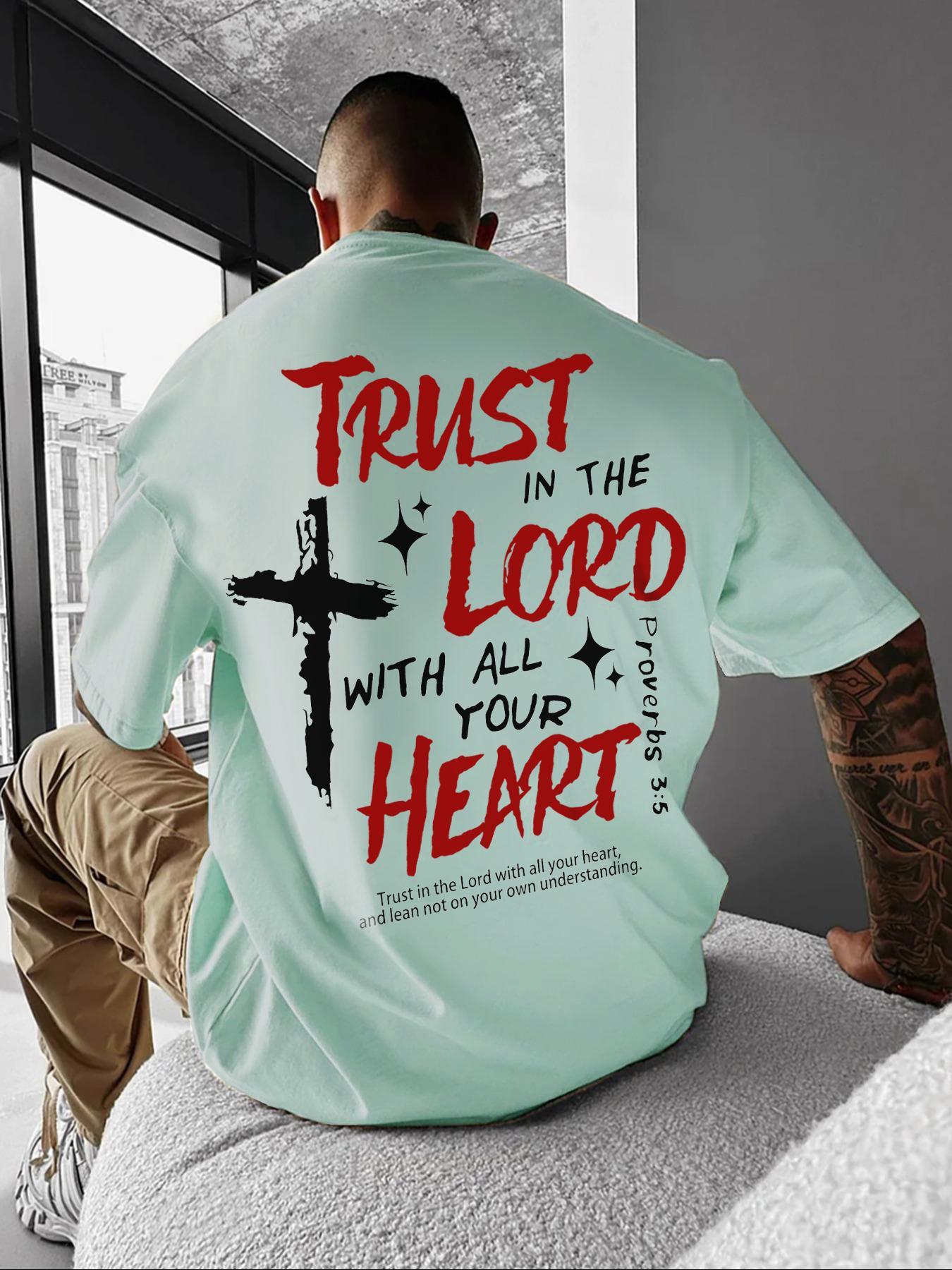 Men's Cross & Letter Print Round Neck Graphic Tee, Casual Short Sleeve T-shirt for Daily Wear, Men's Top for All Seasons