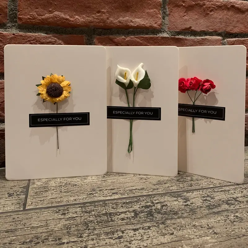 12pcsFolding Card Eternal Flower Small Flower Bundle Postcard, Suitable for Graduation, Wedding, Valentine'S Day, Teacher'S Day, Thank You Card, Graduation Season, Card, Blessing, Random Style