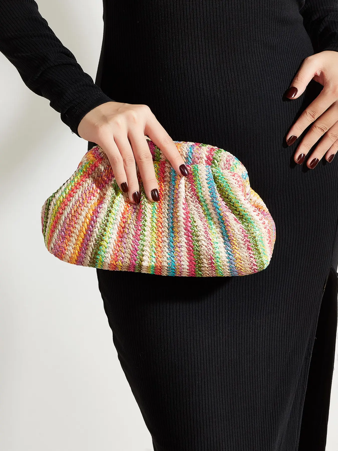 Colorful Woven Straw Clutch Bag, Rainbow Striped Dumpling Purse with Detachable Chain, Boho Summer Beach Crossbody Handbag for Vacation, Chic Crossbody Bag, Boho Shoulder Purses