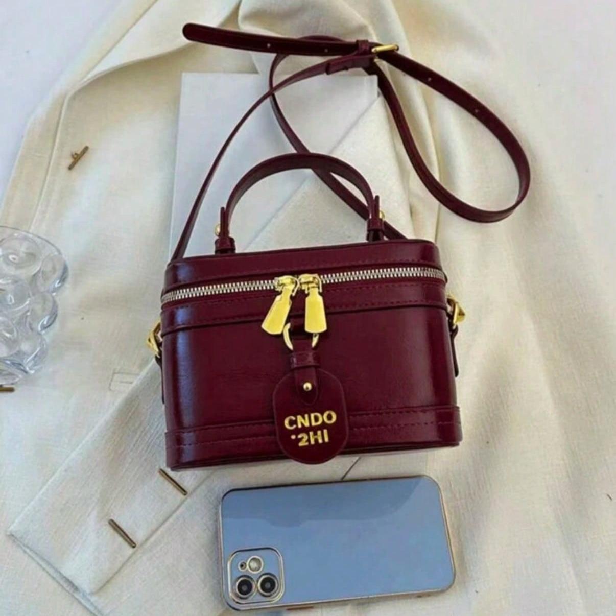 Cute High-Quality Burgundy Color Crossbody Bag, Designer Sweet French Style Shoulder Bags Purse Chic Large Capacity Makeup Bag Fashion Ladies Handbag Fashionable Burgundy Bag Work Tote bag for Woman