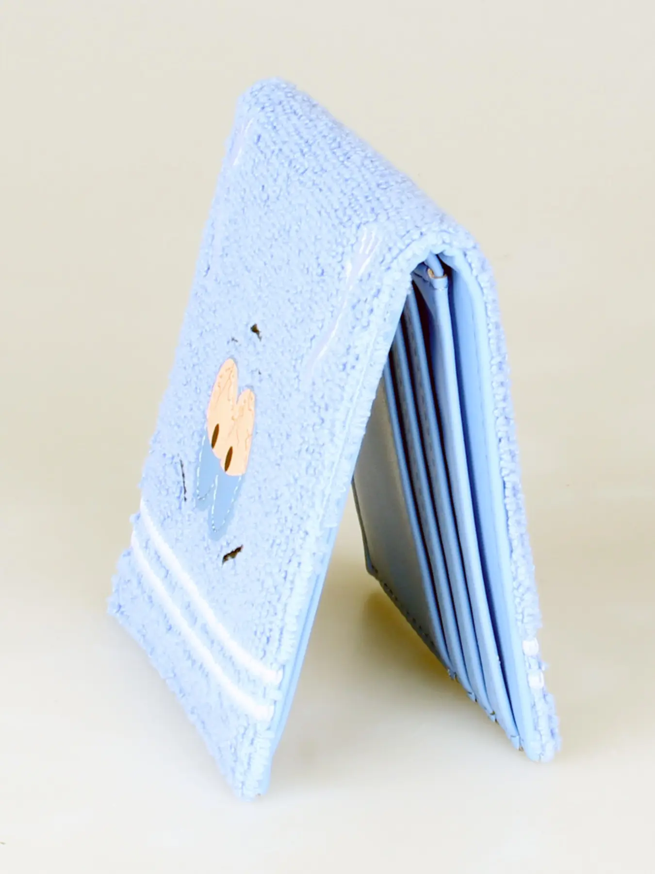 Cute Anime Fashion Wallet, Embroidered Towel Cloth Design, Personalized ID Card Holder for Stylish Use