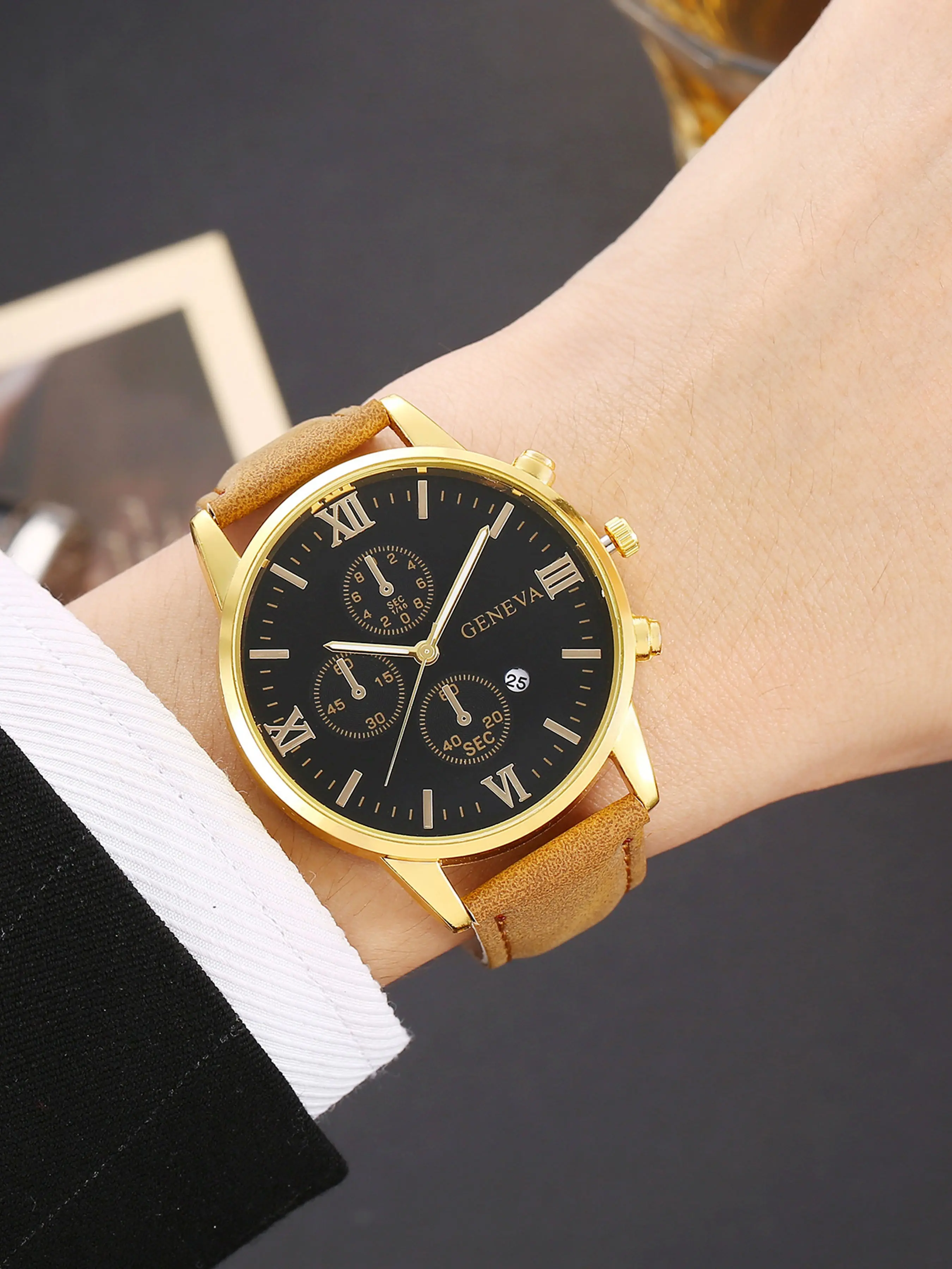 Men's Leather Strap Watch with Calendar, Business Casual Quartz Watch, Classic Roman Numerals, Geometric Pattern, Alloy Case, All Seasons