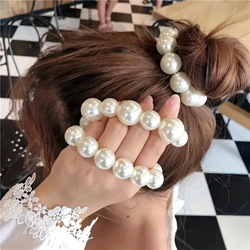 3Pcs Elegant Faux Pearl Elastic Hair Ties for Women Girls Multi-functional Pearl Bracelet Scrunchies Stretch Hair Bands Ponytail Holders Hair Accessories for Party Banquet Vacation
