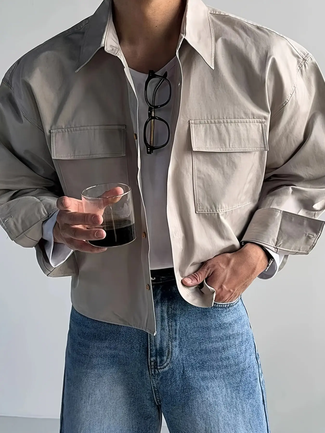 Men's Casual Shirt Jacket, Front Dual Pocket Design, Shortened Fit, Suitable for Daily Home and Travel, Fashionable High-End Top