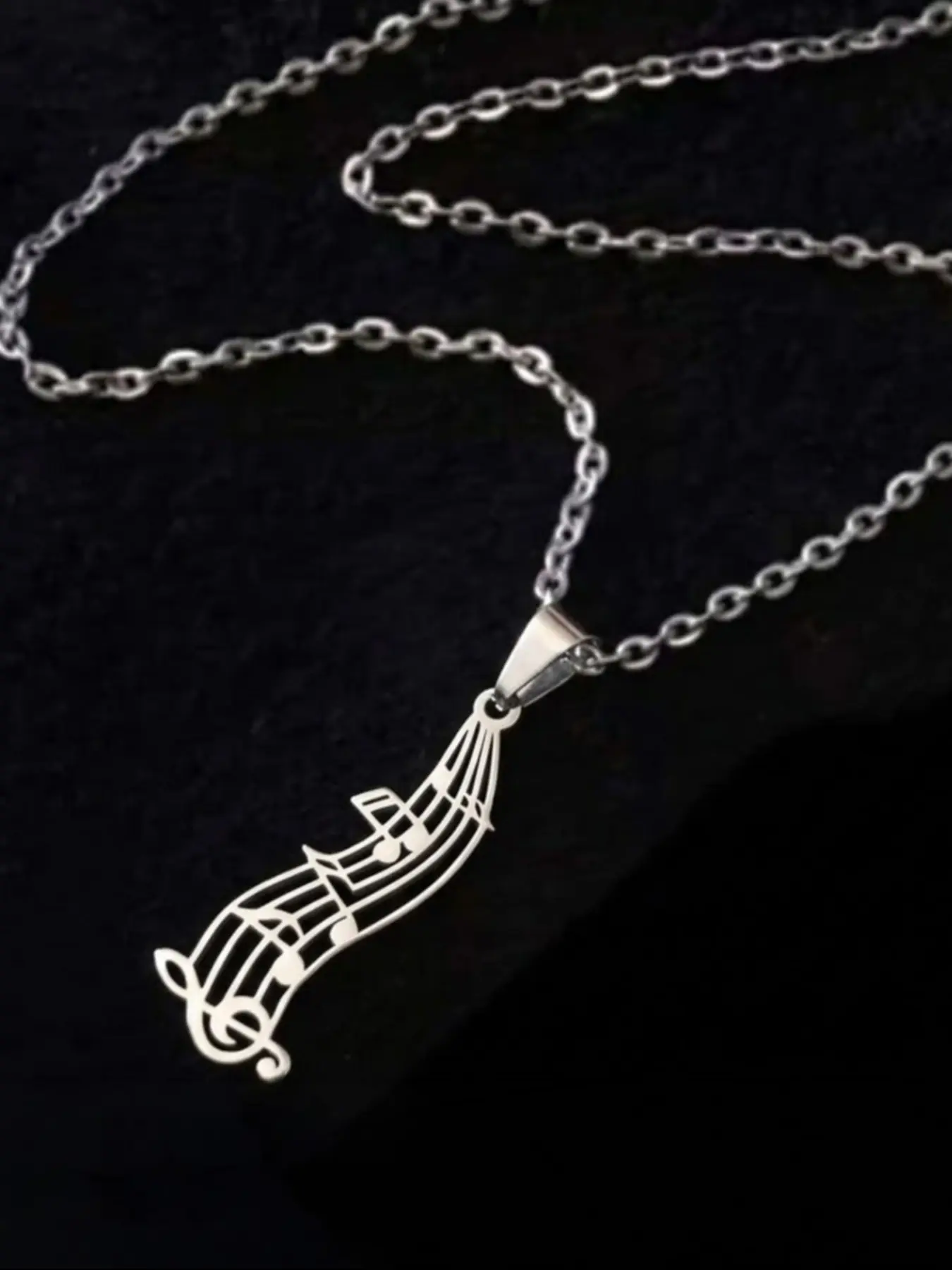 Hollow Out Music Note Pendant Necklace, Stainless Steel, Unique Musical Theme, Casual Style, Perfect for Daily Wear, Gift Idea, Versatile Jewelry
