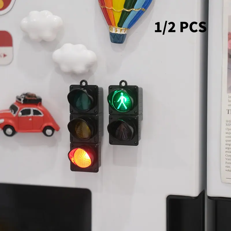 Mini Traffic Light Fridge Magnet, 1 Set Battery Powered Simulation Pedestrian Signal & Traffic Light Fridge Magnet, Home Decor for Kitchen Living Room, Decorative Fridge Magnets, Magnetic Item