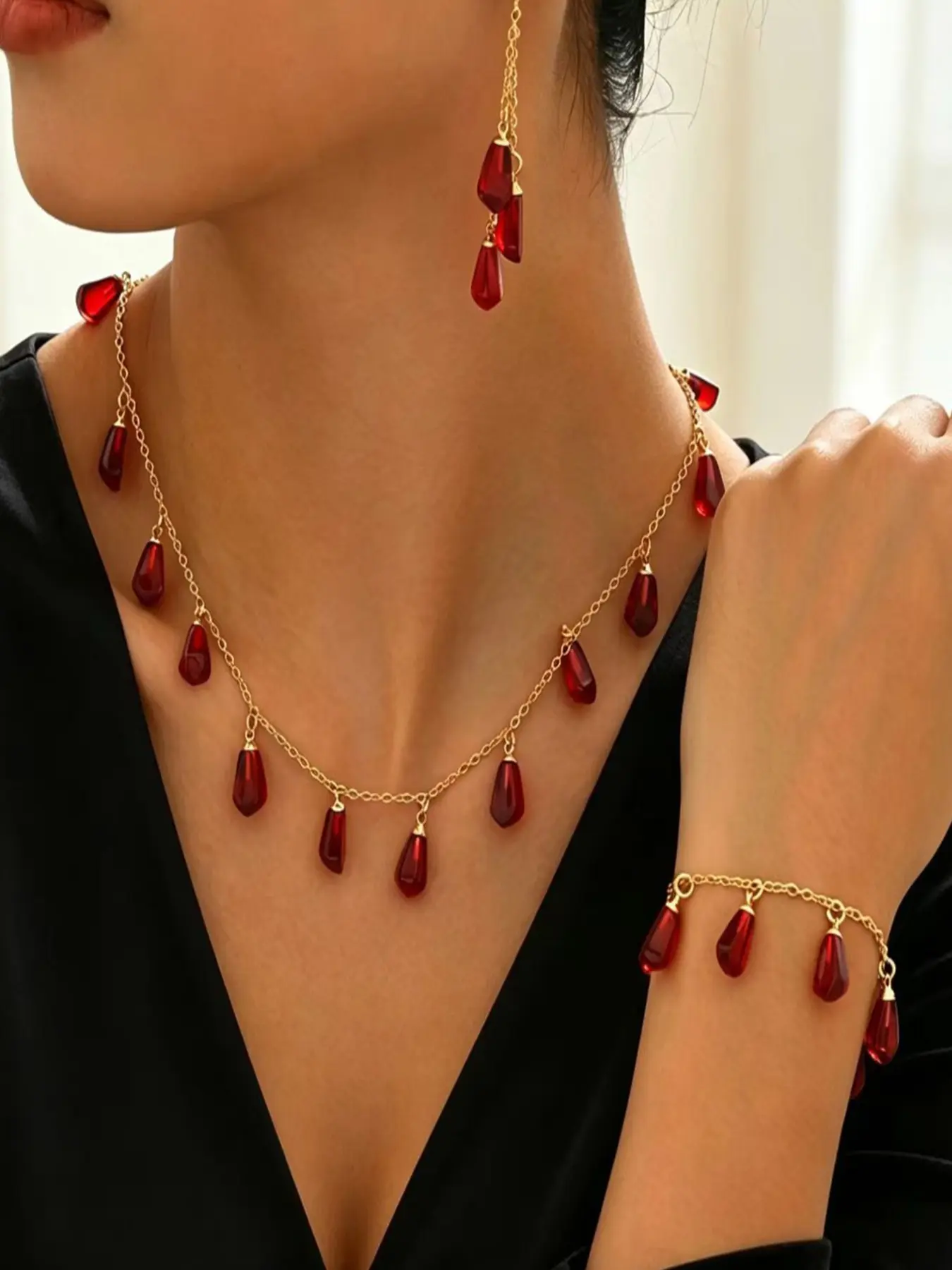 Vintage Pomegranate Boho Jewelry Set, Three-Piece Necklace Earrings Bracelet, Elegant Pomegranate Seed Pendant, Women's Fashion Accessories
