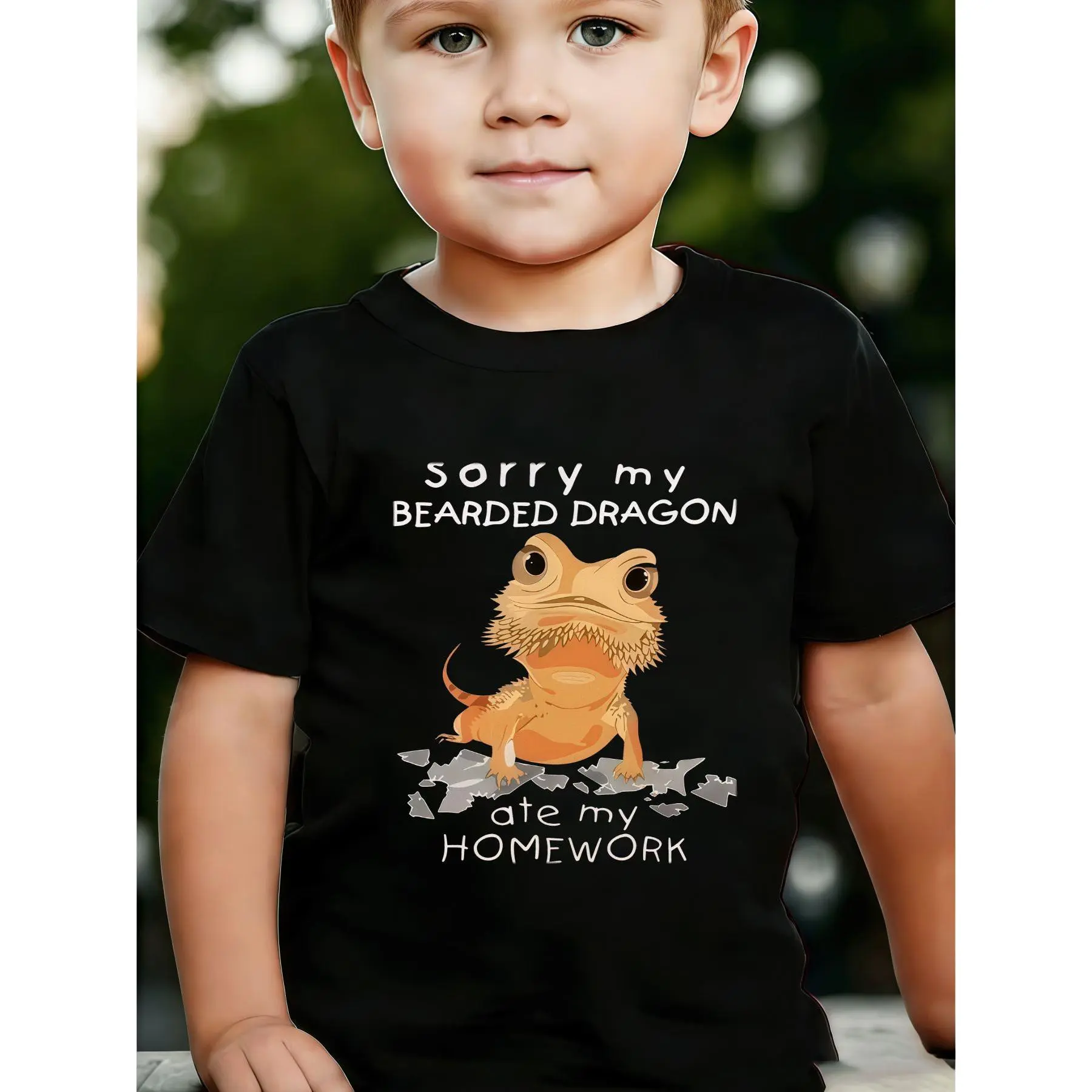 Soft & ComfortableCute Cartoon Bearded Dragon T-Shirt - Black Background Design with Playful Text "Sorry, My Bearded Dragon Ate My Homework" - Unisex Short-sleeve Casual Summer Tee for Boys and Girls, Easy to Style, Showcasing Personality and Humo(3Y-13Y)