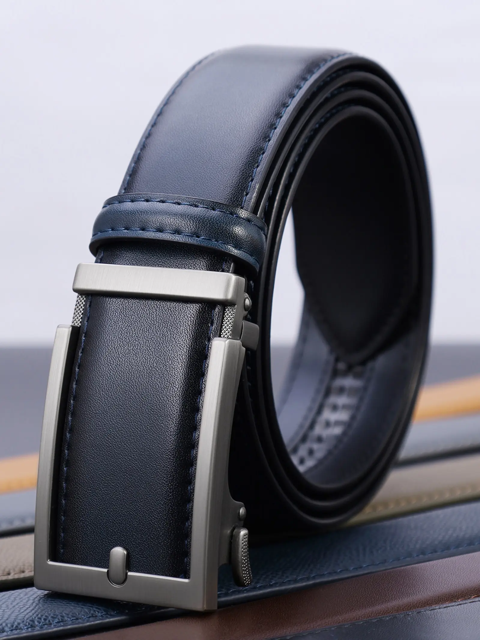 Men's Alloy Belt with Automatic Buckle, Ideal for Outdoor Sports and Vacations, Perfect Gift for Boyfriend, Husband, Father