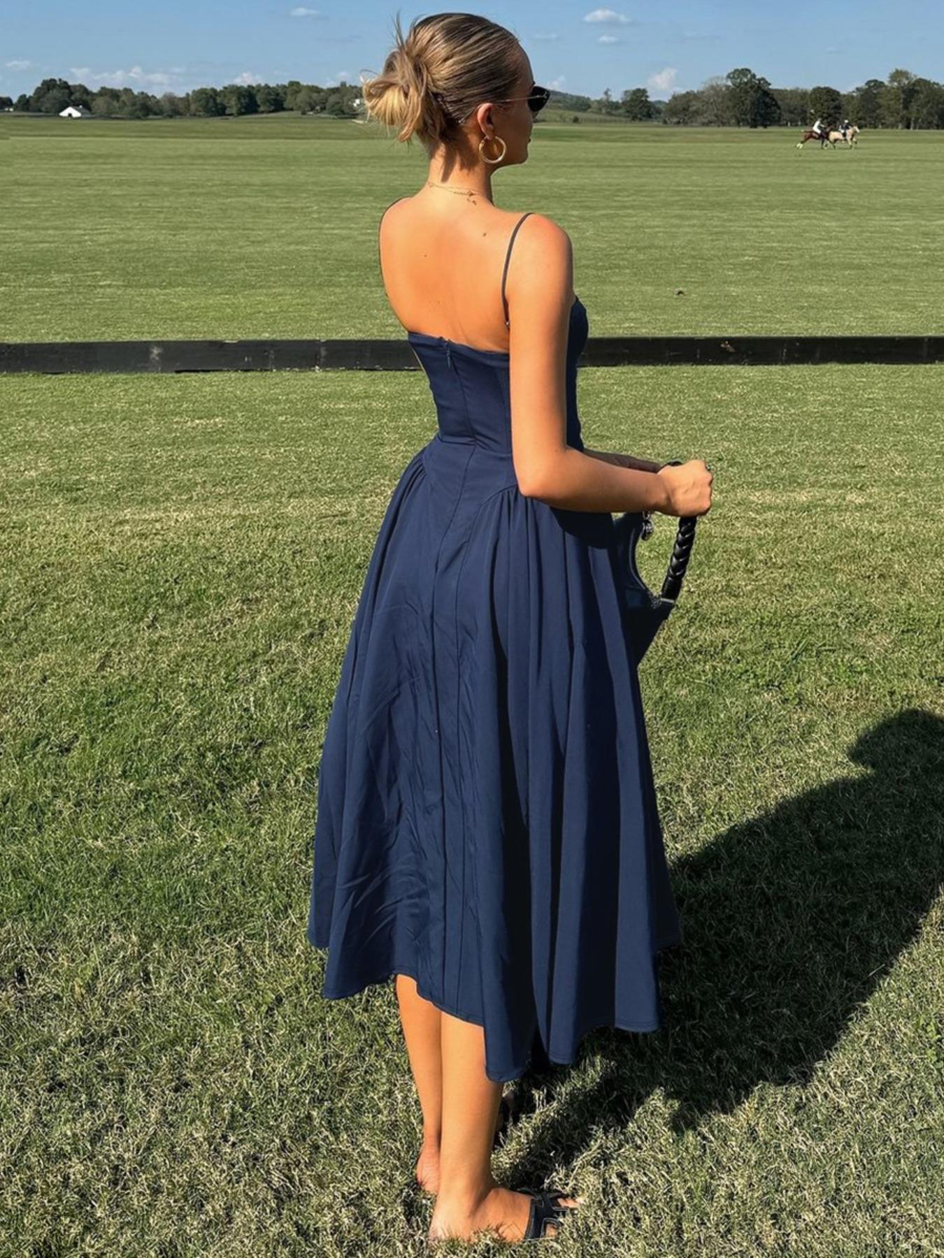 Women's Plain Backless Bodycon Dress, Fitted Bodycon Dress, Elegant Slim Fitting Spaghetti Strap Sleeveless Dress for Party Club Holiday, Ladies Summer Clothes, Formal Elegant Dress, Elegant Cocktail Dress, Backless Evening Dress, Elegant Backless Design