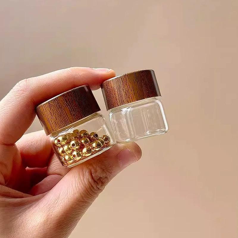 Portable Mini Glass Storage Bottle, 2/4 Counts Wooden Lid Jar, Spice Container, Seasoning Jars Containers for Travel, Picnic, Camping, Kitchen, Organiser