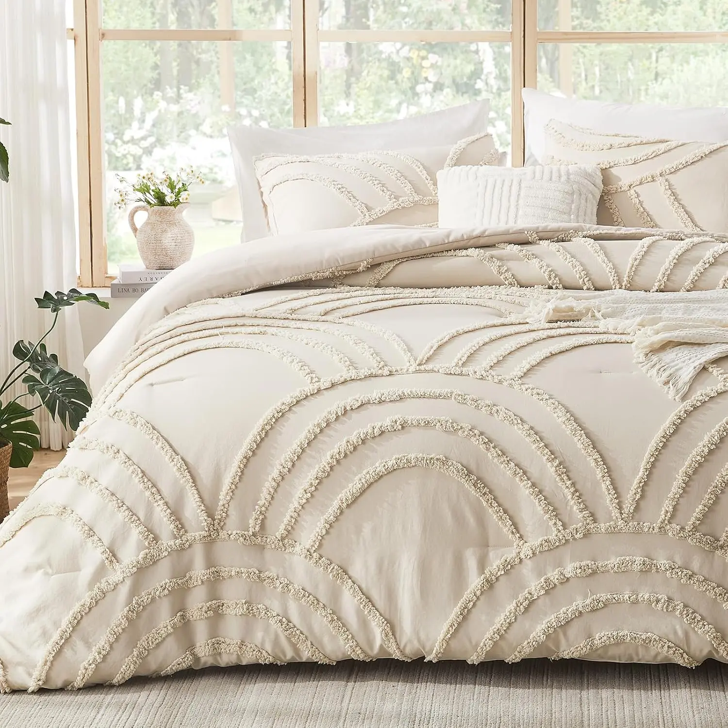 Boho 3-Piece Tufted Rainbow Hues California King Comforter Set - Beige Lightweight Soft Microfiber Bedding with 2 Pillow Shams, All-Season Use