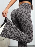 Gray leopard print