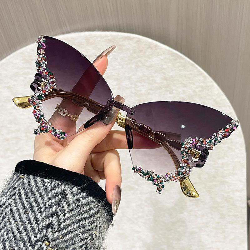 2026 New Arrival Butterfly-Shaped Glasses – Gradient PC Lenses with Small Diamonds, Unisex Style for Summer Parties & Festive Gatherings, TikTokShopBlackFriday Deal