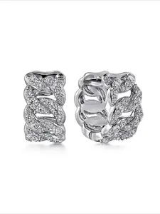 1 pair of fashionable and luxurious Fried Dough Twists earrings, high-level, versatile, geometric, micro inlaid zirconium earrings, cool and simple accessories