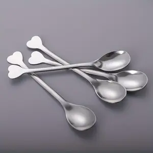 4pcs Spoon, Love Handle Shape Coffee Spoon, Tea Spoon, Kitchen Spoon for Tea, Spice Spoon, Small Kitchen Spoon, Seasoning Spoon, Perfect for Ice Cream, Tea, Soup & More