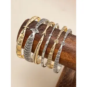 Vintage Tribal Bangle Set, 6-Piece Carved Fish Pattern Alloy Bracelets for Women, Layered Ocean Theme for Bracelet Stacking