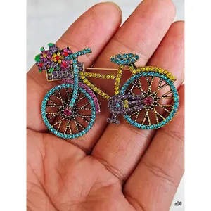 Vintage Bicycle Brooch With Sparkling Rhinestones, Exquisite All-match Pin For Women And Men, Stylish Clothing Accessory Perfect For Daily Outfit Decoration And Birthday Gifts room decor