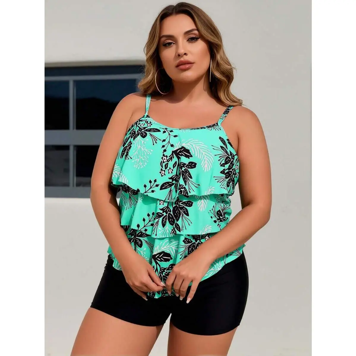Women's 2 Piece Tankini Swimsuit, Boho Tropical Print Beach Wear with Tiered Ruffle Long Asymmetric Top and High Waist Shorts, Tankini Swimsuits, Long Length, Tiered Layer, Poolside Swim, High Waisted Shorts, Elastic Fabric, Female Swimwear, Tiered Layers