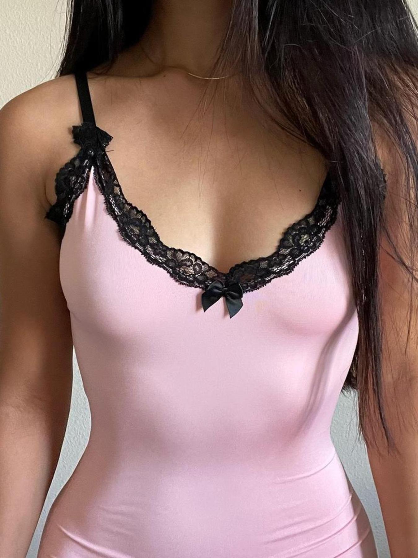 Women's Colorblock Contrast Lace Bow Decor Split Hem Cami Dress, Elegant Sleeveless Bodycon Fit Mini Dress for Party Club Dating Wear, Ladies Summer Clothes