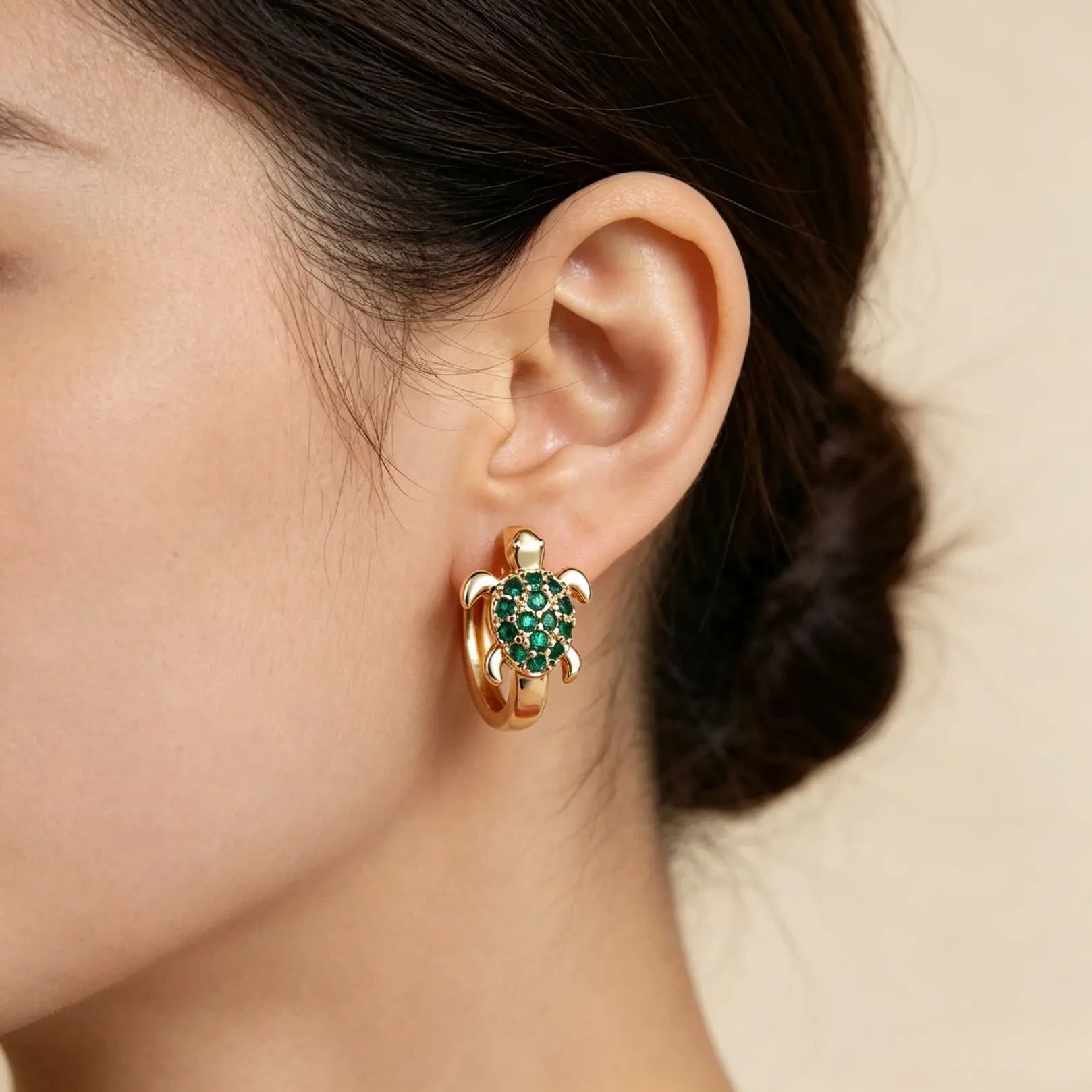 Women's 1-Pair Gold Turtle Hoop Earrings - Sparkling Synthetic Zirconia Accent, Delicate Sea Animal Turtle Motif, Elegant Daily Beach Wear, Stylish Fashion Jewelry Gift
