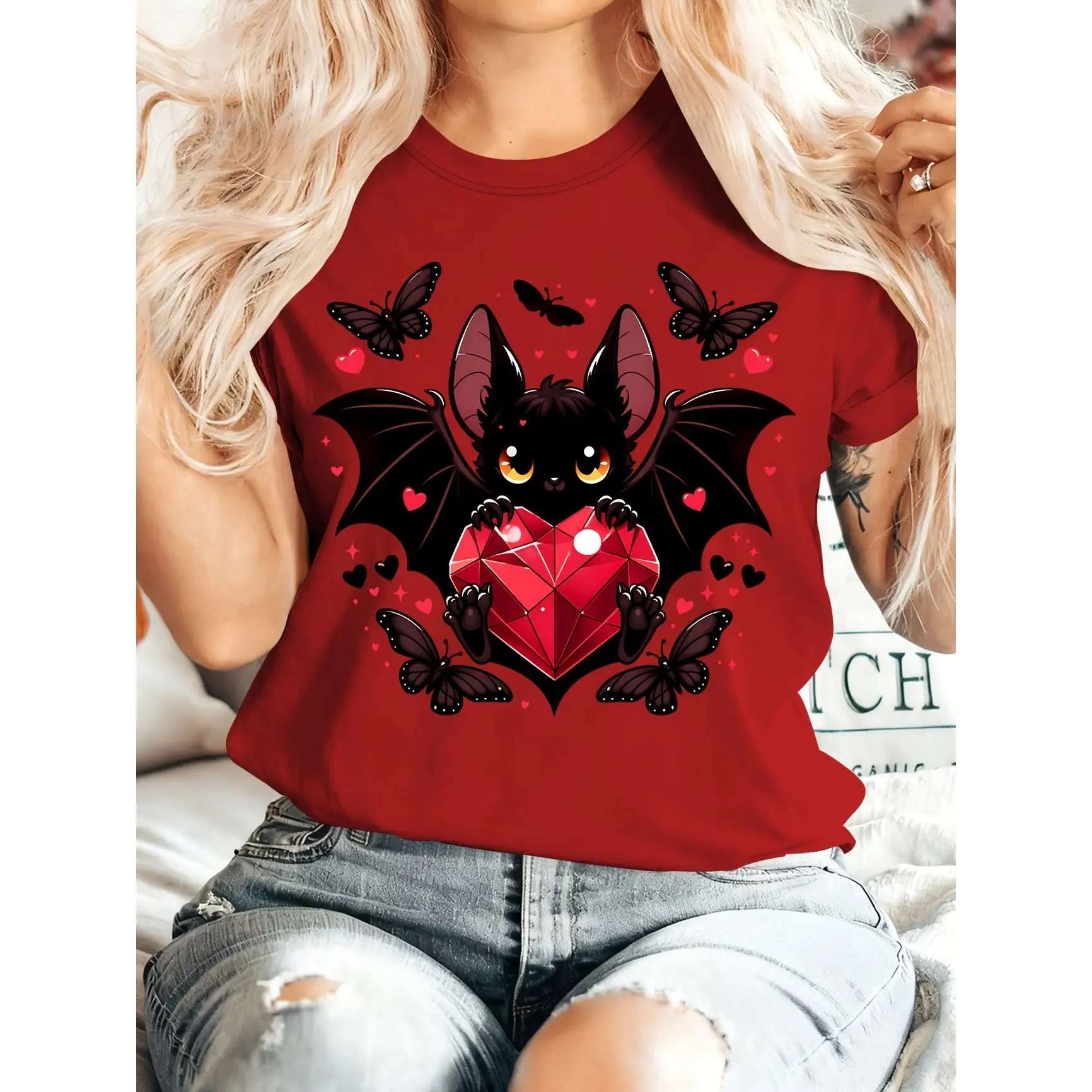 Cute Bat Butterfly Heart Diamond Graphic Oversized Cotton T-Shirt, Gothic Kawaii Fashion Outfit, Perfect Valentine Gift For Her, Ideal Romantic Present For Lovers Friends Comfort Tee