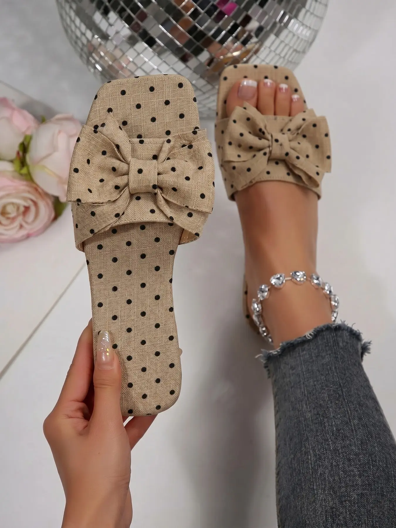 Women's Boho Style Butterfly Knot Sandals, Soft Sole Flat Shoes, Perfect for Spring Summer, Casual Vacation Footwear, Elegant and Comfortable, Fashionable Comfy Sandals