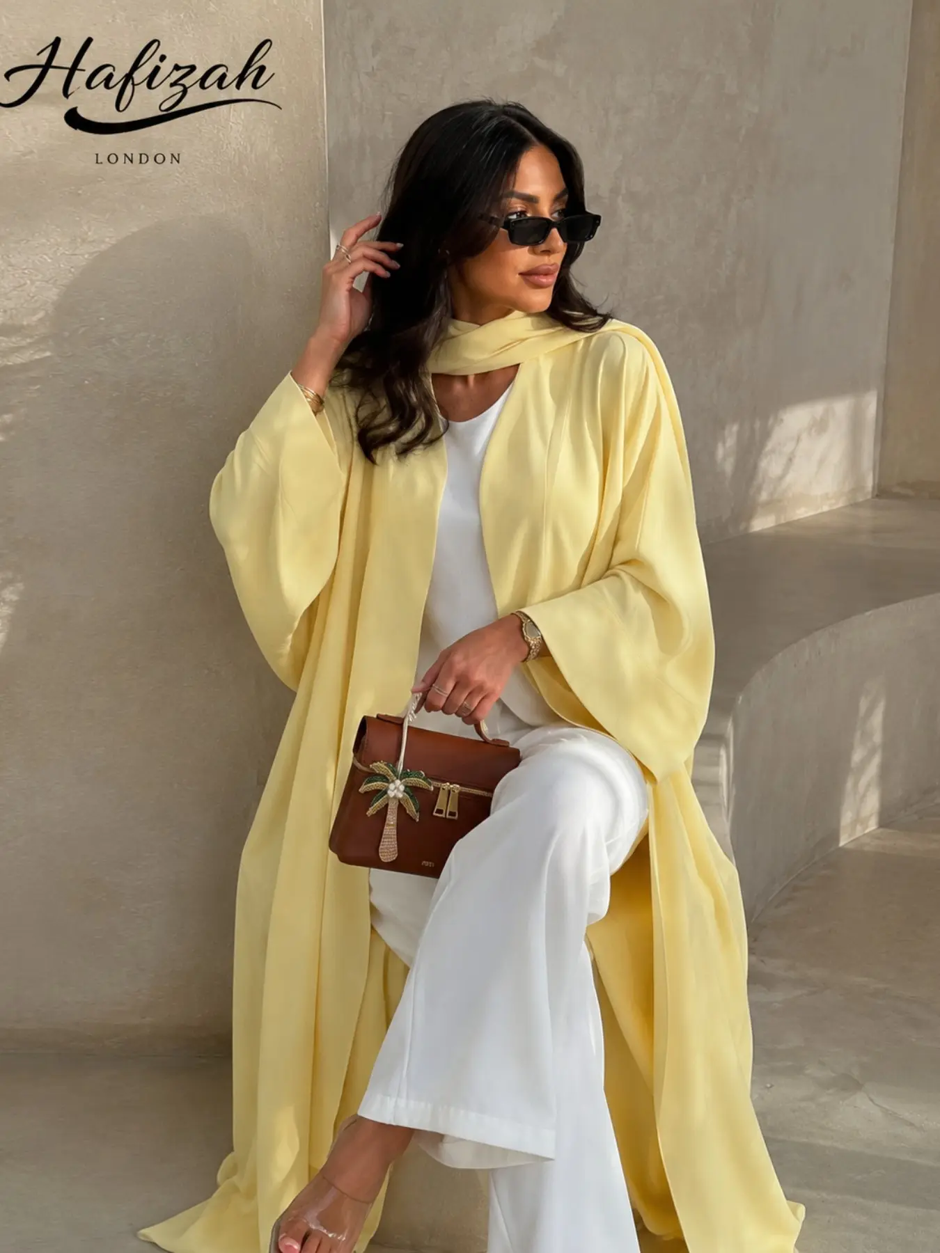 Elegant Muslim Women's Kimono-Style Long Dress, Loose-Fitting Long Sleeve Robe, Ideal for Hijab Wearers, Perfect for Eid Al Fitr