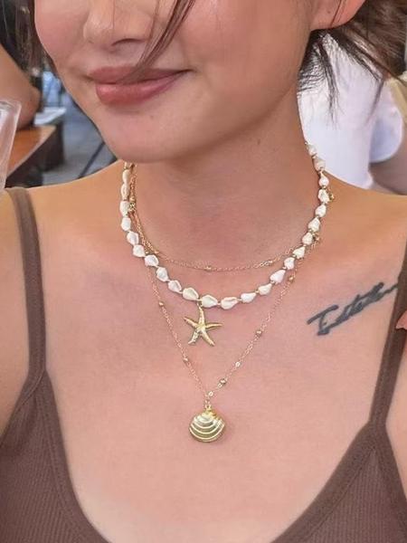Seashell Starfish Necklace for Women Conch Shell Summer Pearl Beach 14k Gold Layered Dainty Choker