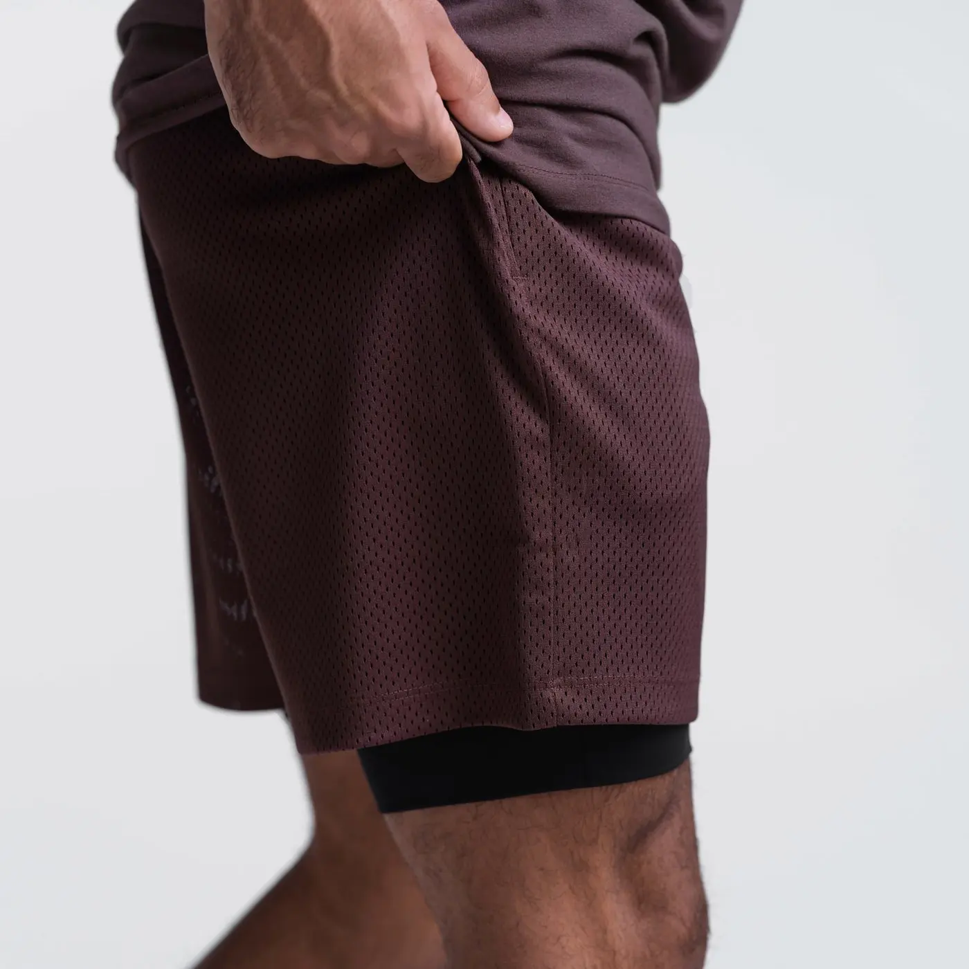 Men's 2 in 1 Mesh Athletic Shorts, Quick Dry Running Workout Shorts with Compression Liner, Zipper Pockets Breathable Basketball Training Gym Shorts, Multiple Colors Available
