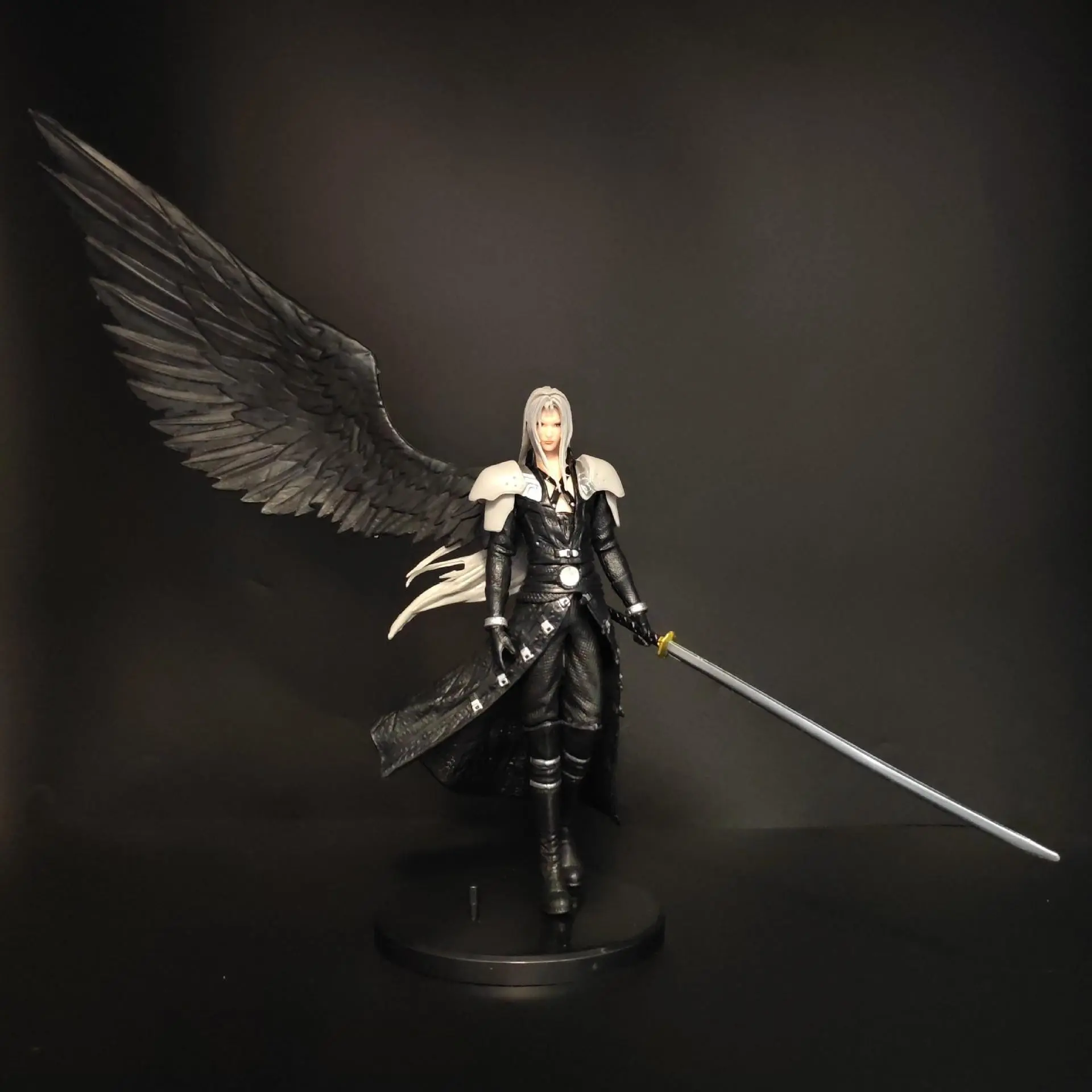 Final Fantasy Sephiroth Figure, Angel Model, Wing Character Statue, PVC Painted Model with Katana and Base, Desktop Display, Game Collector Gift