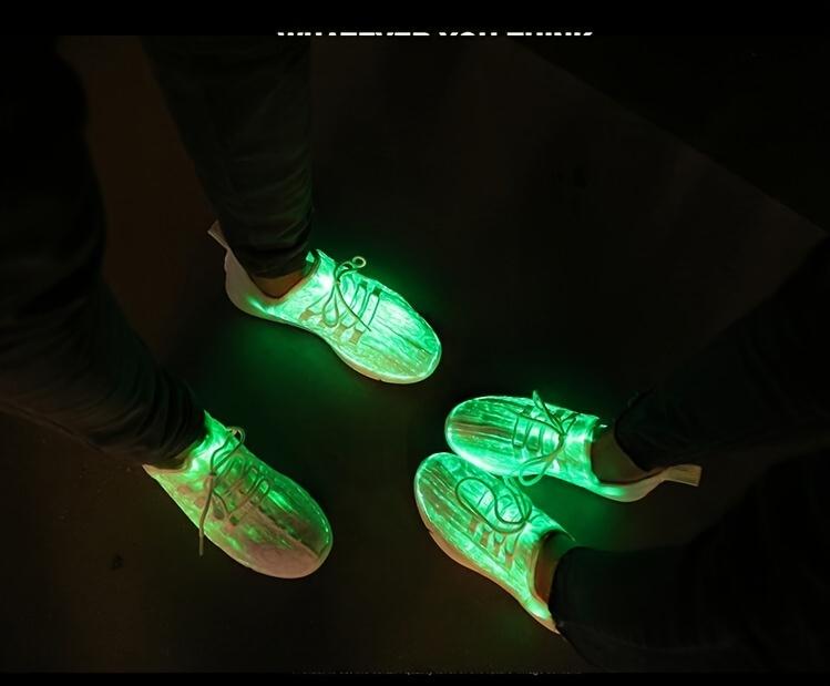 Men's and women's fashionable sports shoes with colorful flashing lights, rechargeable and breathable, suitable for parties, outdoor sports, weddings and daily wear, casual shoes, lace-up style, modern shoes colorful shoelace