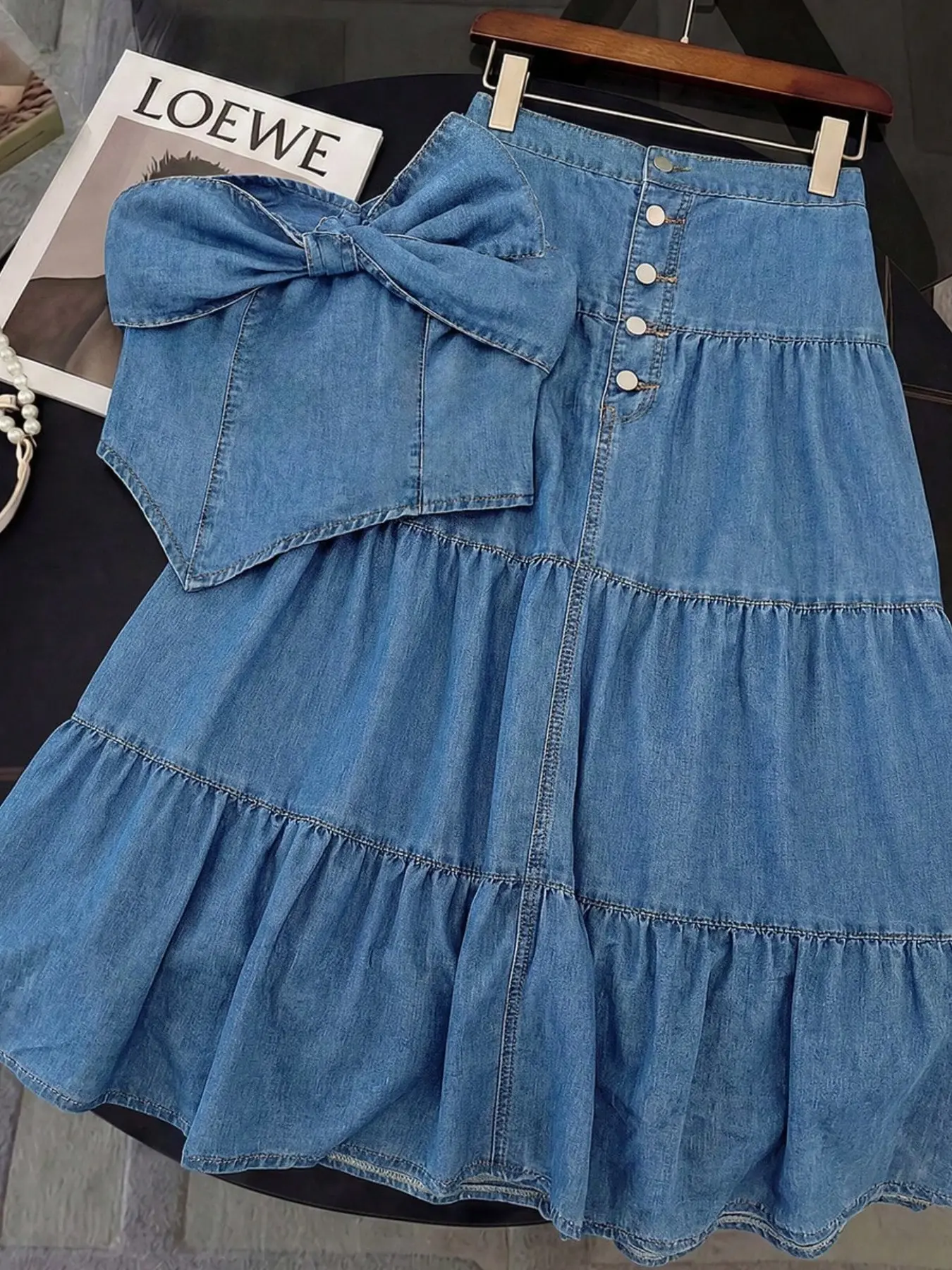 Women's Summer Casual Style Bowknot Tube Top and Denim Short Skirt Set, Stylish and Comfortable for Everyday Wear, Perfect for Warm Weather, Clothes