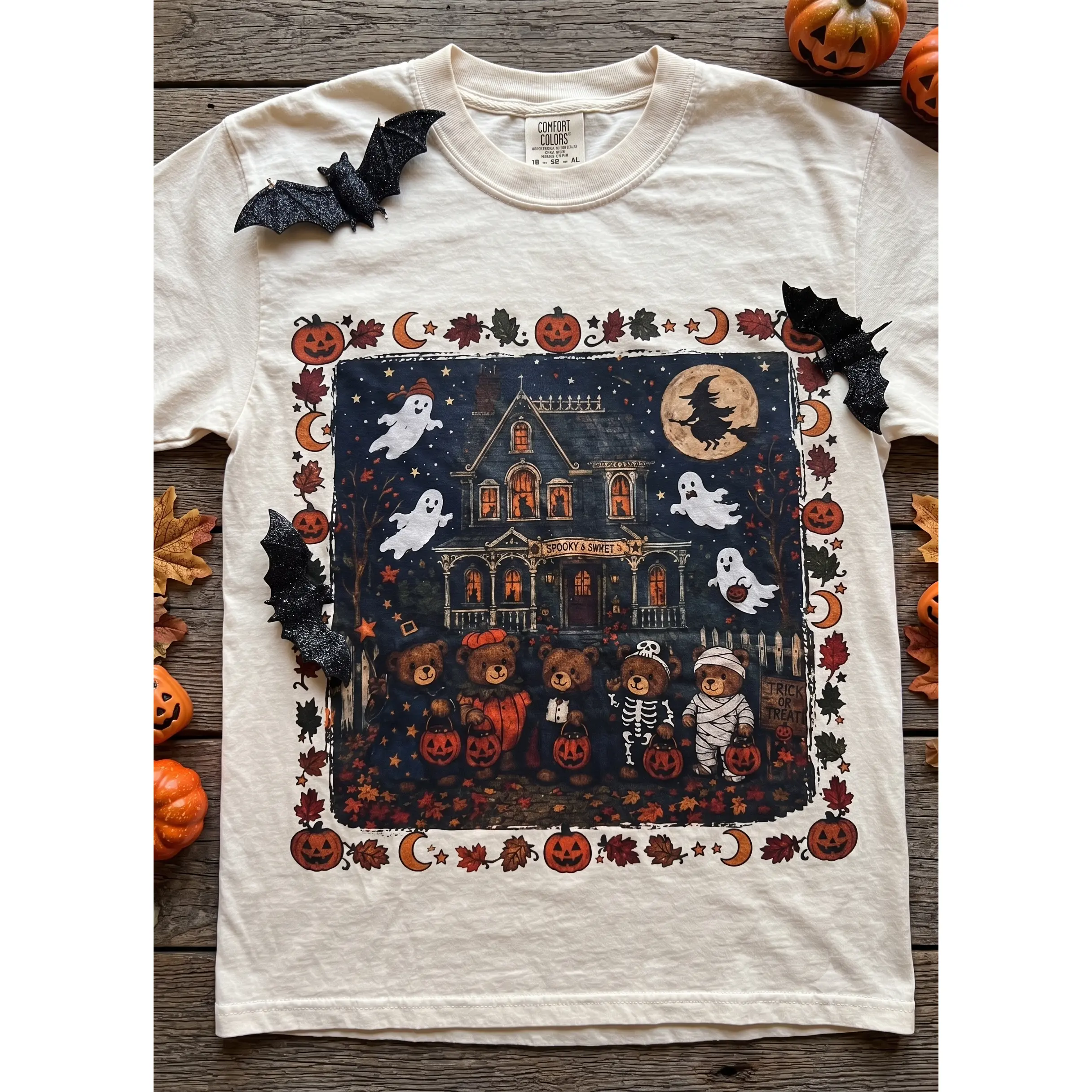 ChicCotton Vintage 90s Spooky Bears Halloween Comfort Colors Shirt, Trick or Treat Teddy Bear T-shirt, Haunted House Ghost Graphic Tee, Cute Autumn Pumpkin Lover Gift Clothing