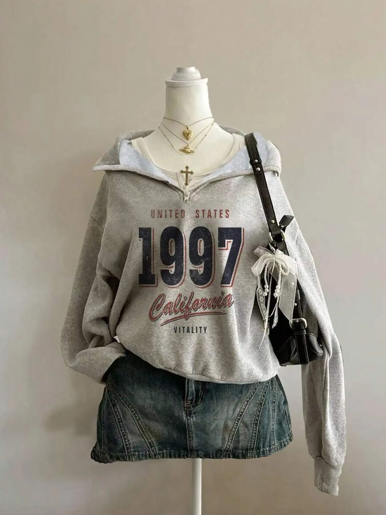 Women's Vintage 1997 California Half-Zip Fleece Baggy Hoodie, Collar Half-Open Zipper, United States Distressed Letter Number Print Sweatshirt