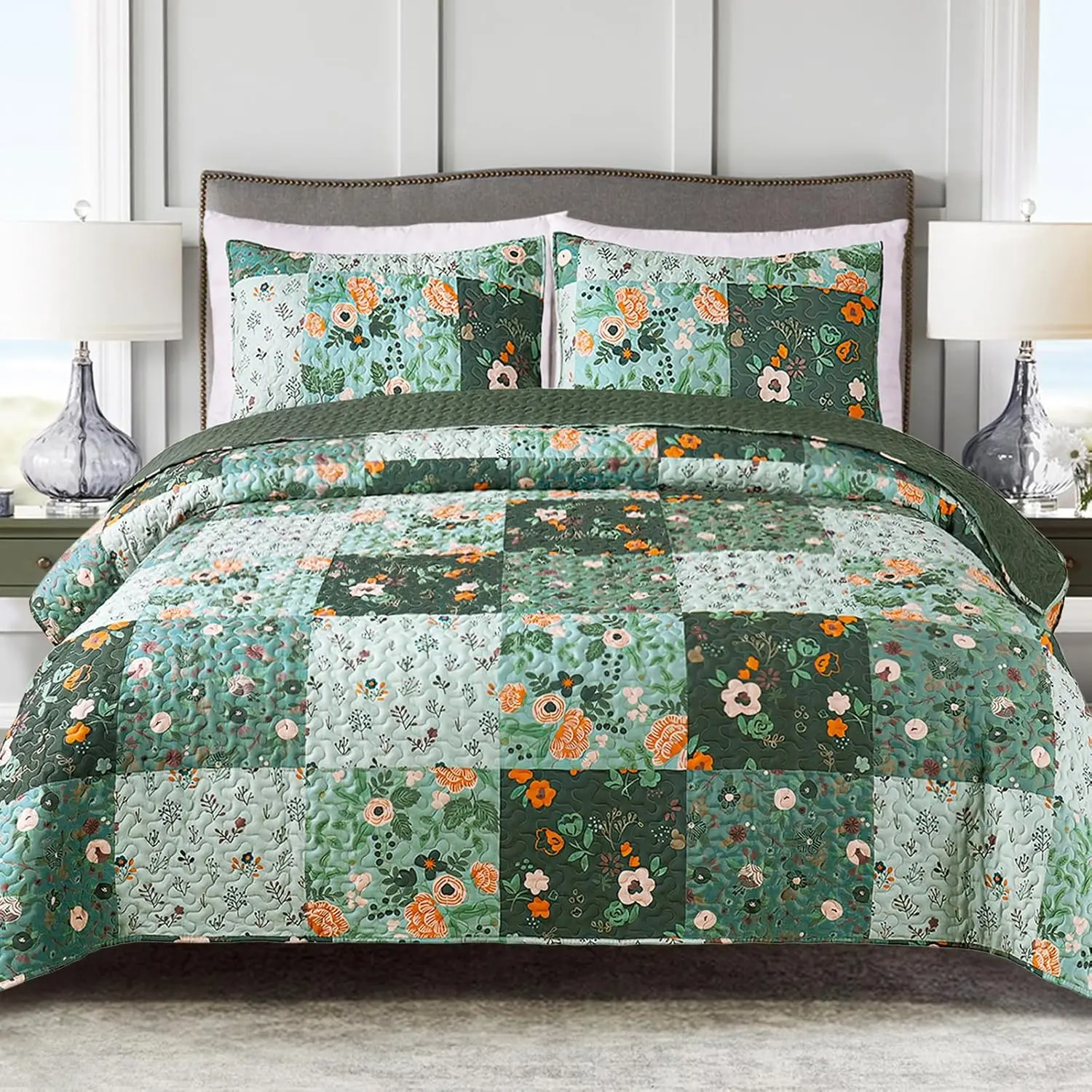 Bohemian Reversible Twin Size Green Polyester Bedspread Set, Lightweight Soft All-Season Patchwork Floral Coverlet, Bedroom Decor, Set Includes 1 Bedspread and 1 Pillow Sham
