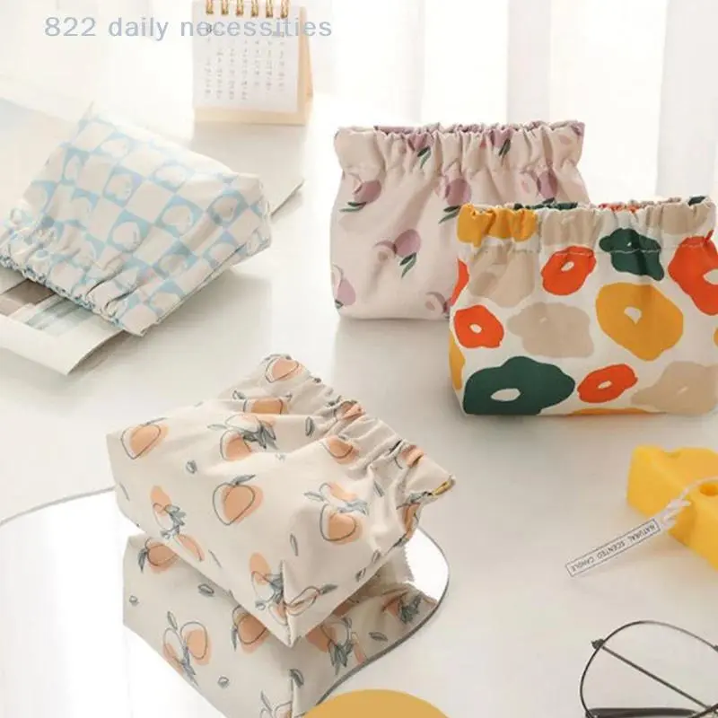 Women's Sanitary Napkin Storage Bag Cotton Tampon Pouch with Credit Card Holder Cosmetic Organizer Coin Purse for On-the-Go Hygi