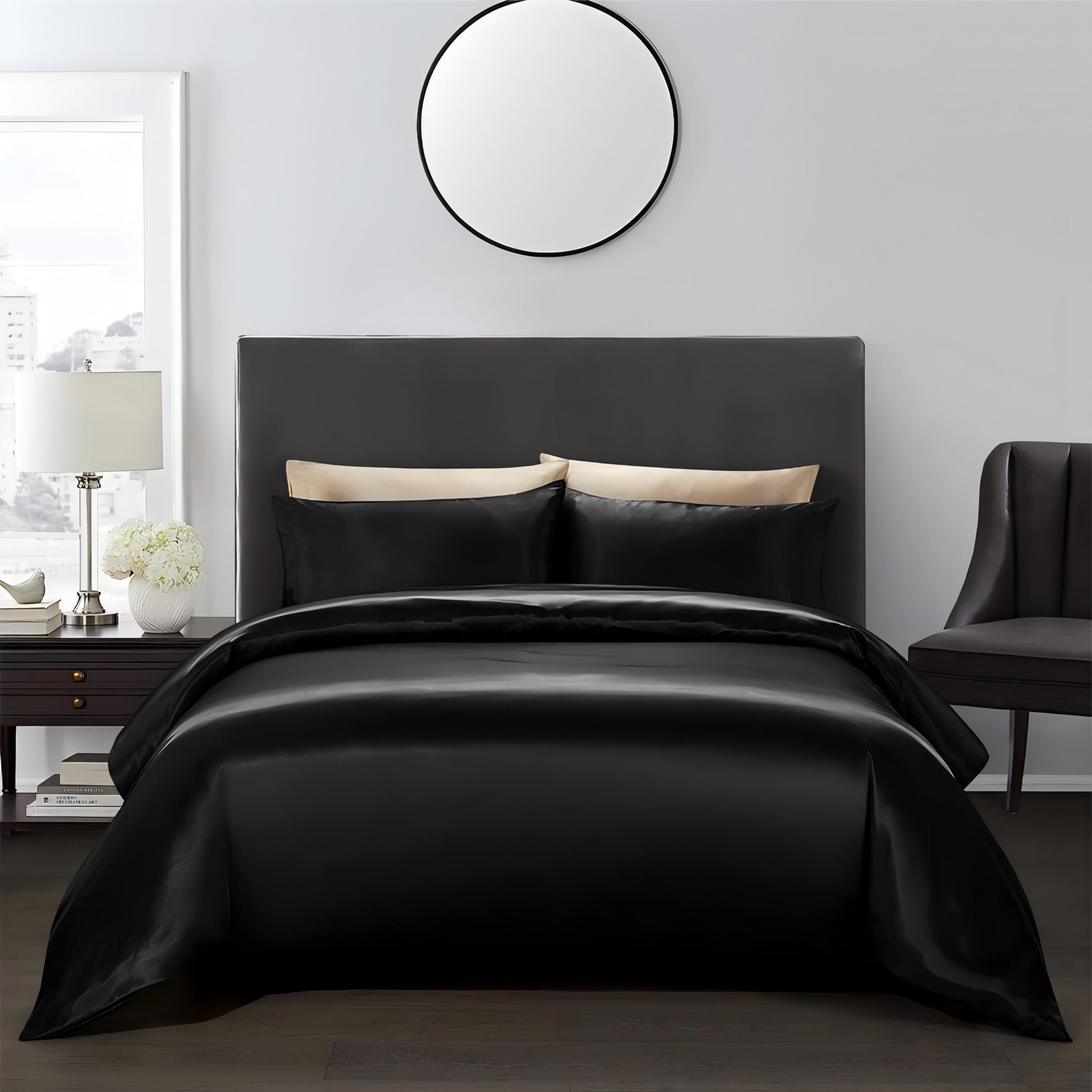 Solid Color Soft Satin Bedding Set, Including 1 Count Duvet Cover & 1/2 Counts Pillowcase without Filler, Soft Comfortable Bedding Set for Home Bedroom