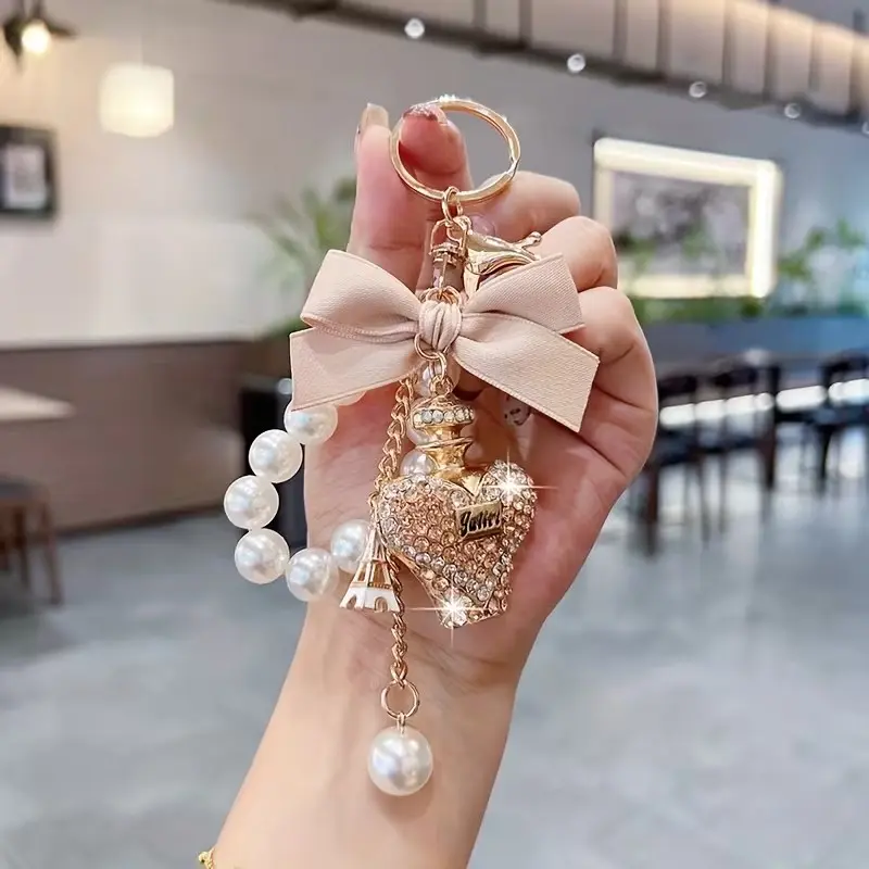 Creative Fun Water Bottle Keychain, Fashion Bow Perfume Bottle Bag Charm, Elegant Pearl Chain Car Key Ring, Perfect Gift for Holidays and Birthdays