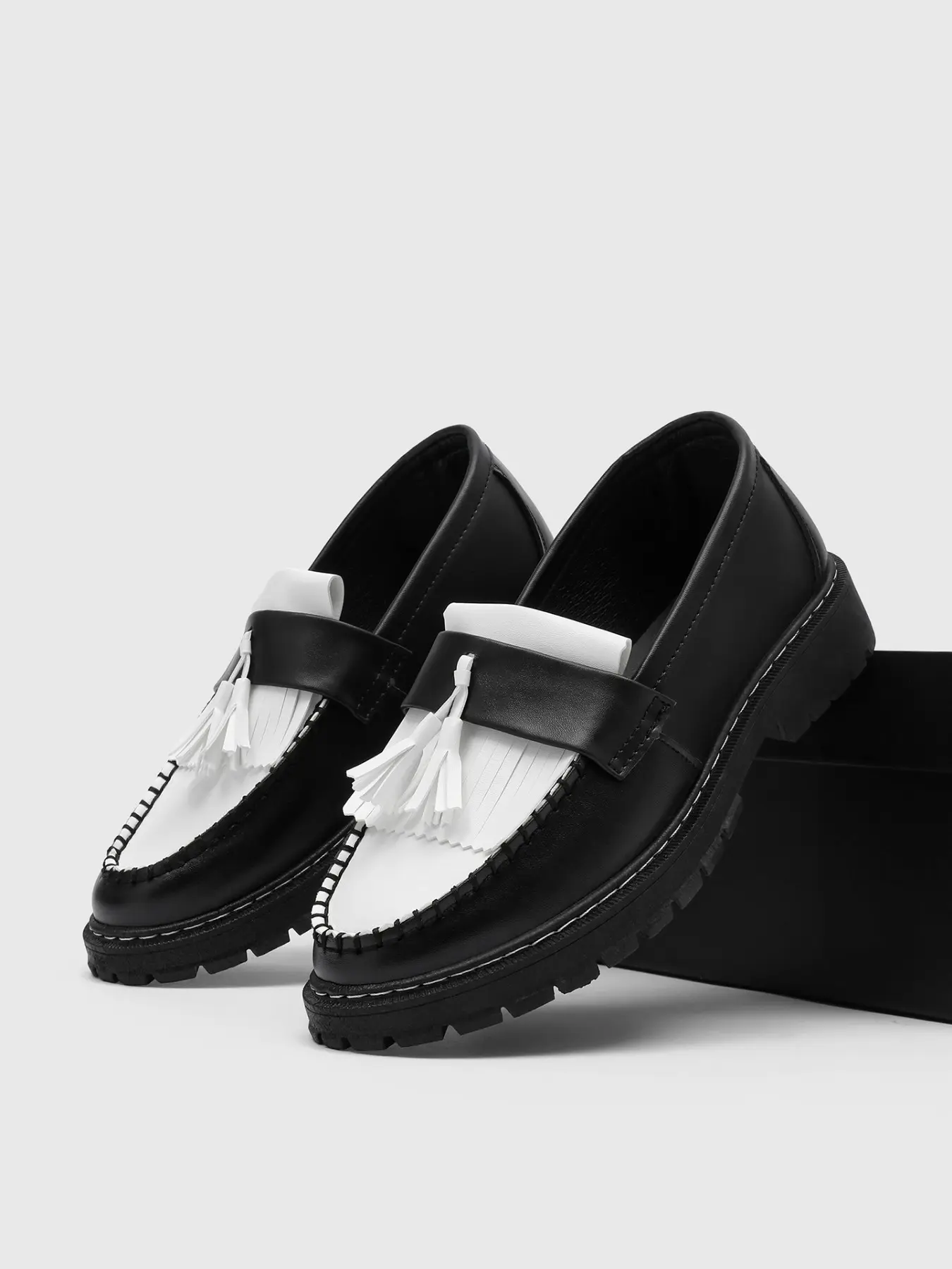 Men's Colorblock Loafer Shoes, British Style Thick Sole Leather Shoes, Anti-Slip Design, Wide Fit, All Seasons, Casual Fashion