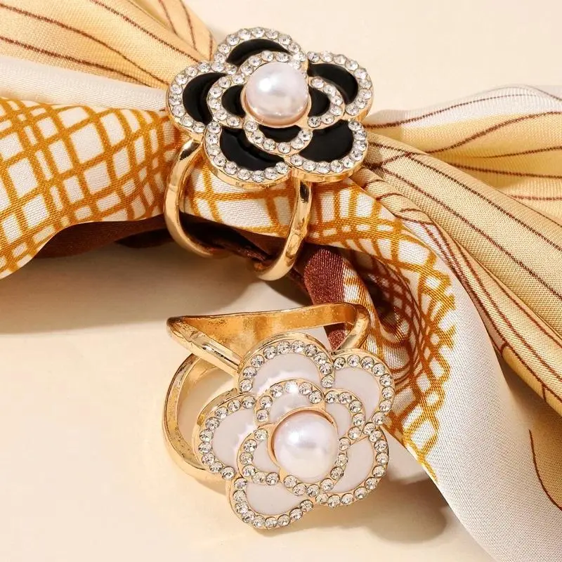 1pcs Camellia Diamond Pearl Silk Scarf Button Women’s Fashion Versatile Retro Pearl Scarf Ring Shawl Decorative Button