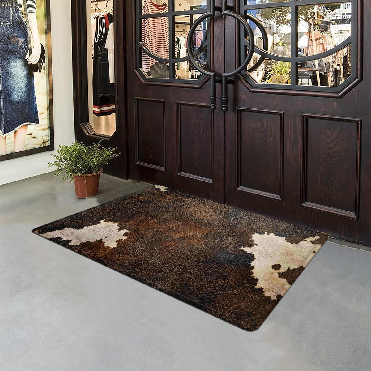 Faux Cowhide Pattern Doormat Flannel Material 0.47inch Thickened Absorbent Non-slip Farmhouse Decorative Mat Soft Lightweight for Door Living Room Bedroom Bathroom Kitchen Laundry Room Machine Washable Home Decoration Mat