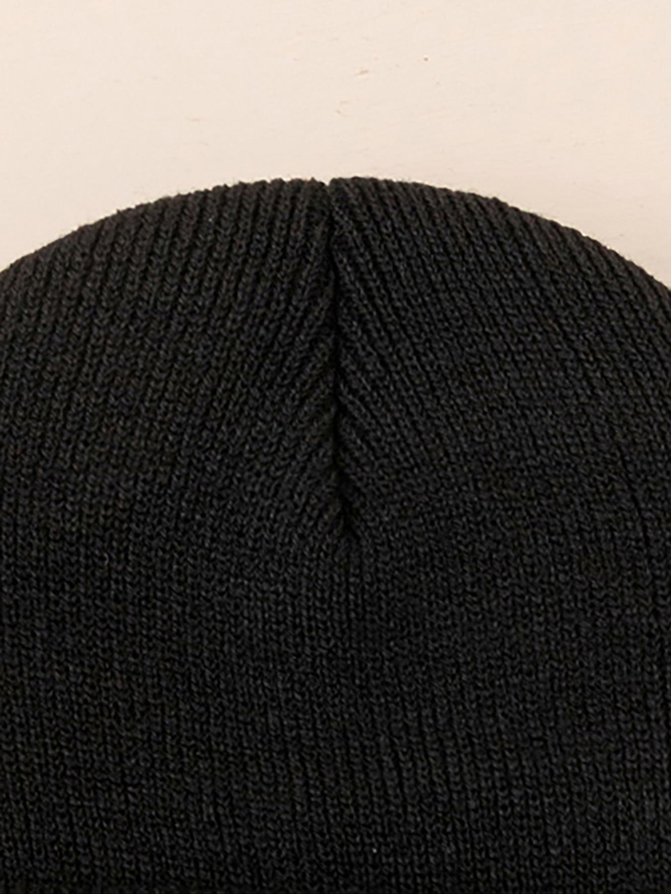 Newborn Knit Hat with Letter Embroidery, Warm Winter Beanie for Infants, Suitable for Outdoor Use, Casual Style for Daily Commute, Bonnet