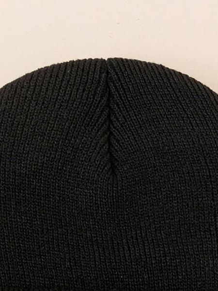 Newborn Knit Hat with Letter Embroidery, Warm Winter Beanie for Infants, Suitable for Outdoor Use, Casual Style for Daily Commute, Bonnet