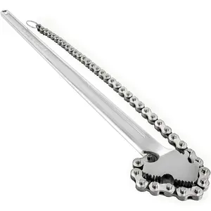 VEVOR 24inch Chain Wrench Carbon Steel Chain Pipe Wrench Heavy Duty 6.7 inch Diameter Capacity Chain Strap Filter Wrench