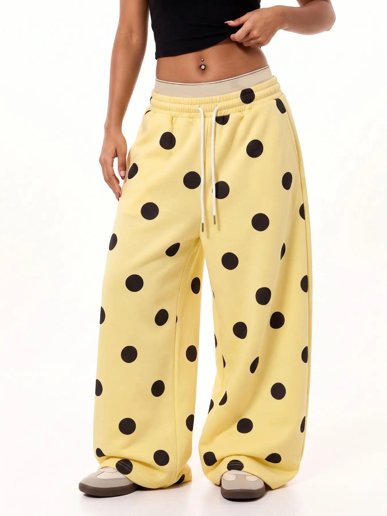 Women's Light Yellow Black Polka Dot Drawstring High Waist Wide Leg Sweatpants, Elastic, Adjustable Brand Logo Printed Waistband, Loose Floor Length Casual Trousers, Soft Thick Terry Cloth Fabric, Loungewear Daily Bottoms, For Matching Cropped Tank Tops